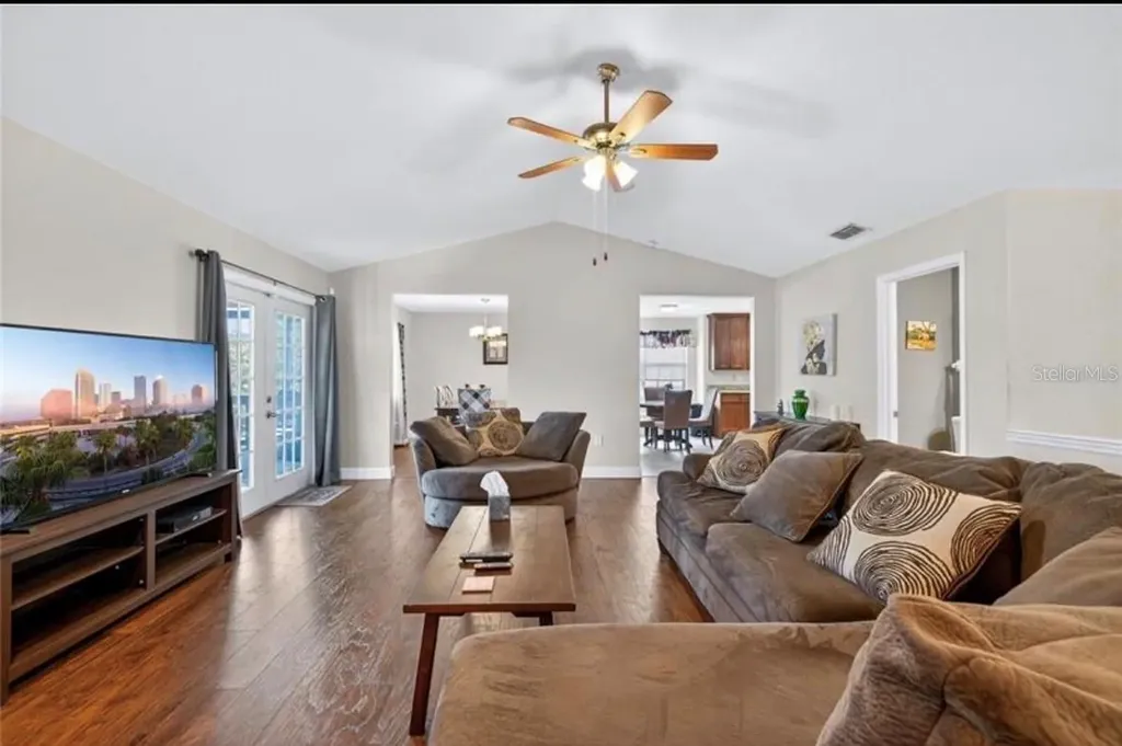 1922 Matthew Court Lakeland FL 33813