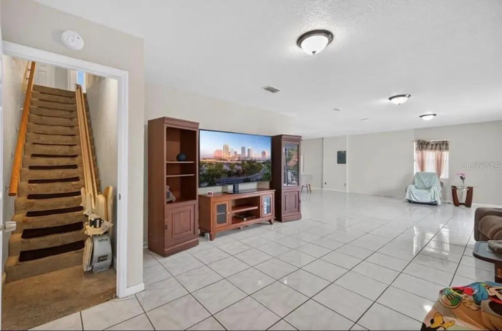 1922 Matthew Court Lakeland FL 33813