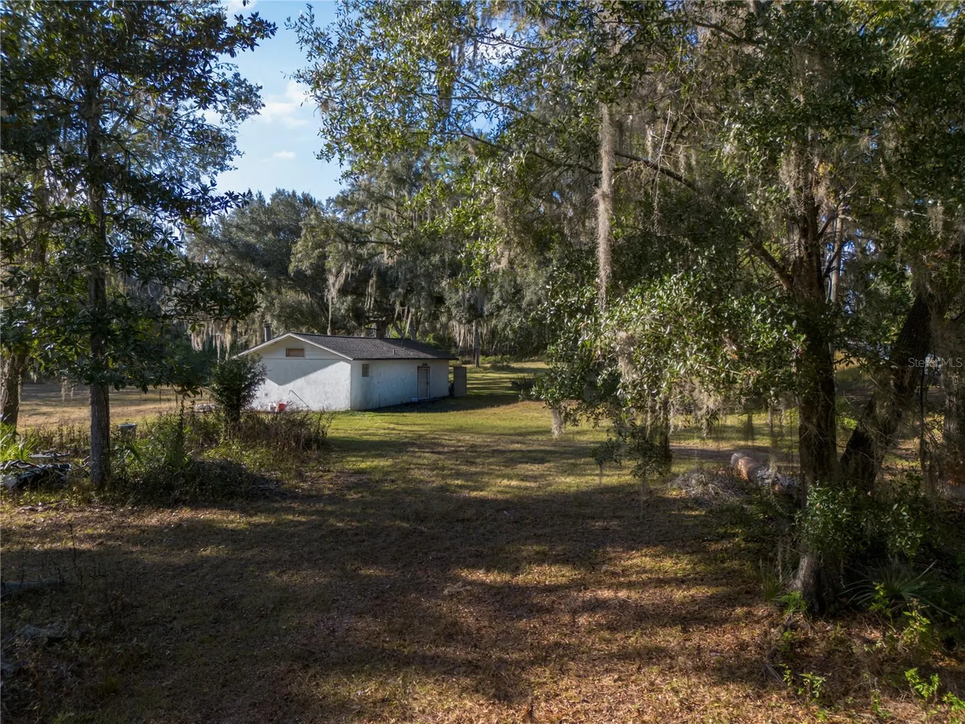 560 NW 39th Road Gainesville FL 32607