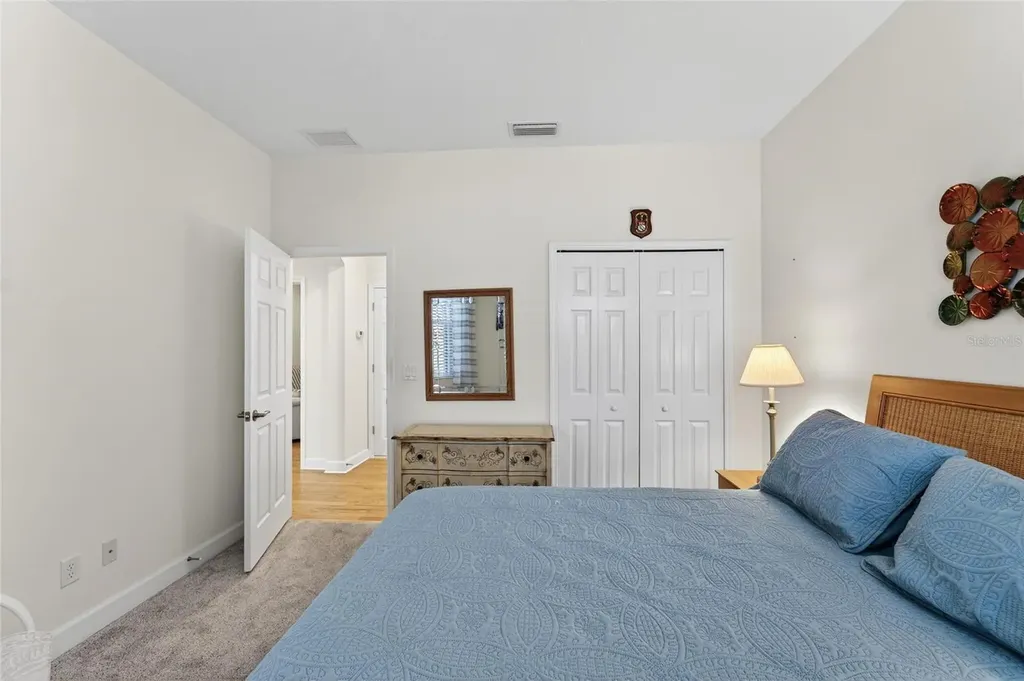 2243 Oakley Green Drive Sun City Center FL 33573