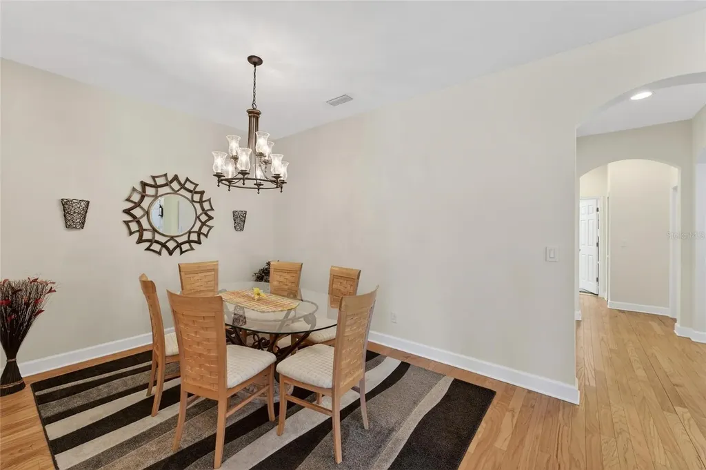2243 Oakley Green Drive Sun City Center FL 33573