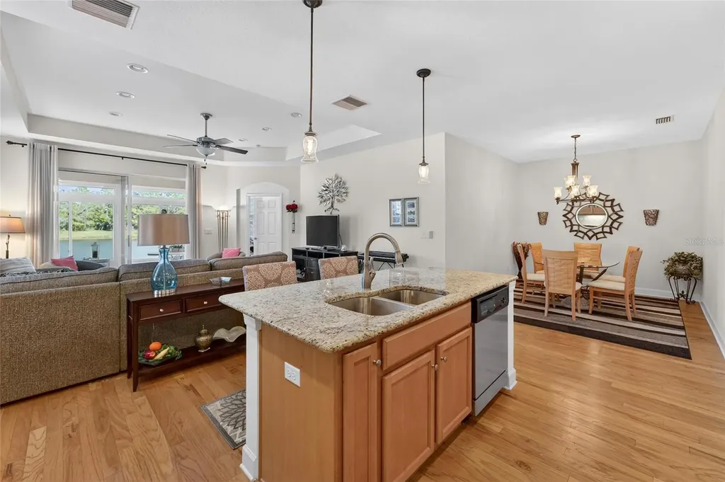 2243 Oakley Green Drive Sun City Center FL 33573