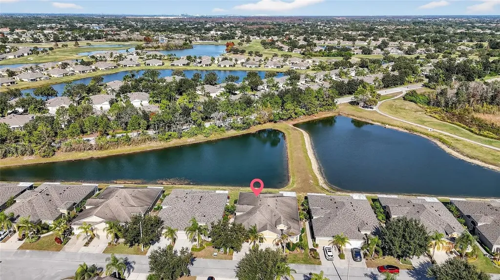 2243 Oakley Green Drive Sun City Center FL 33573