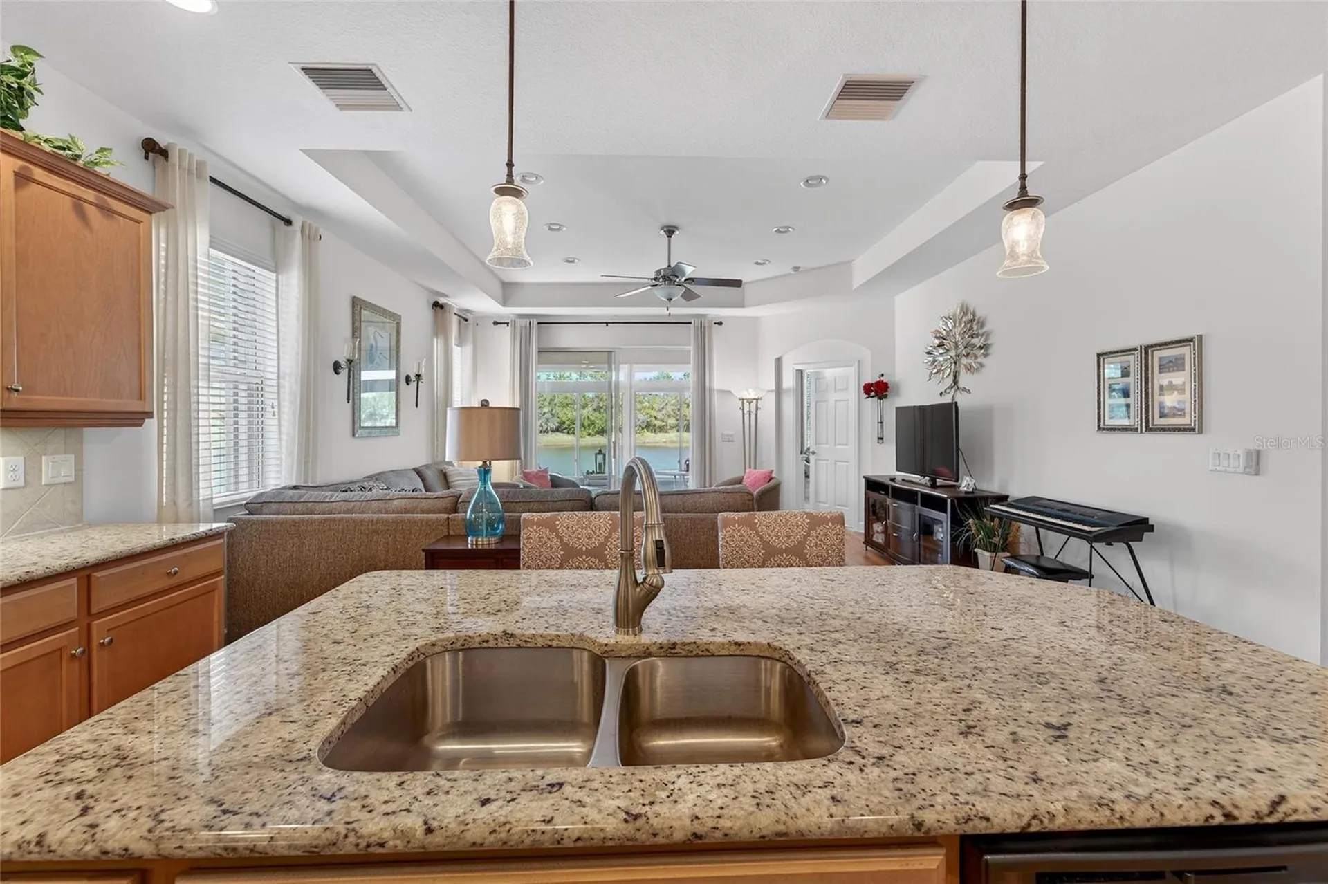 2243 Oakley Green Drive Sun City Center FL 33573