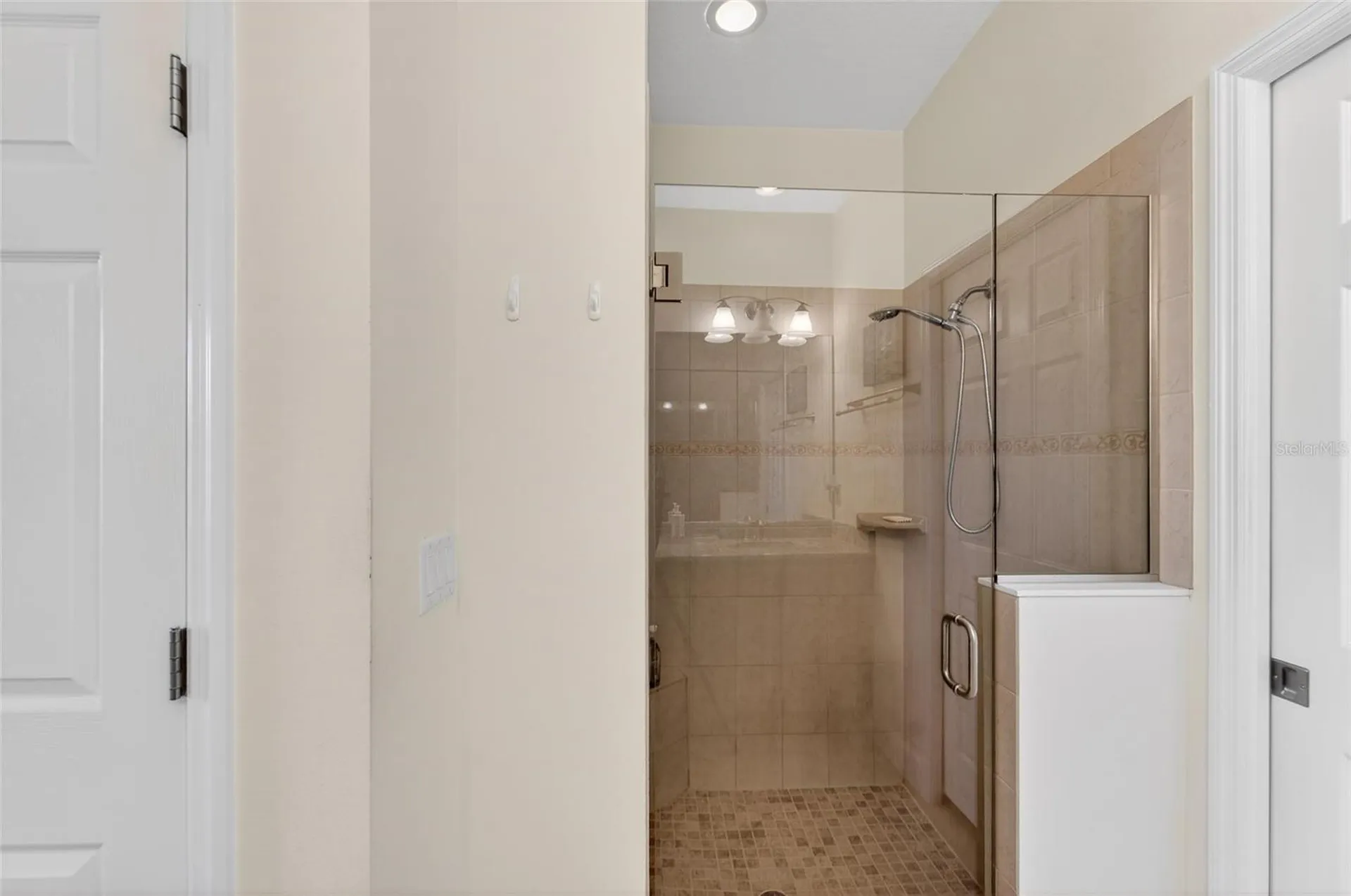 2243 Oakley Green Drive Sun City Center FL 33573
