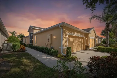2243 Oakley Green Drive Sun City Center FL 33573