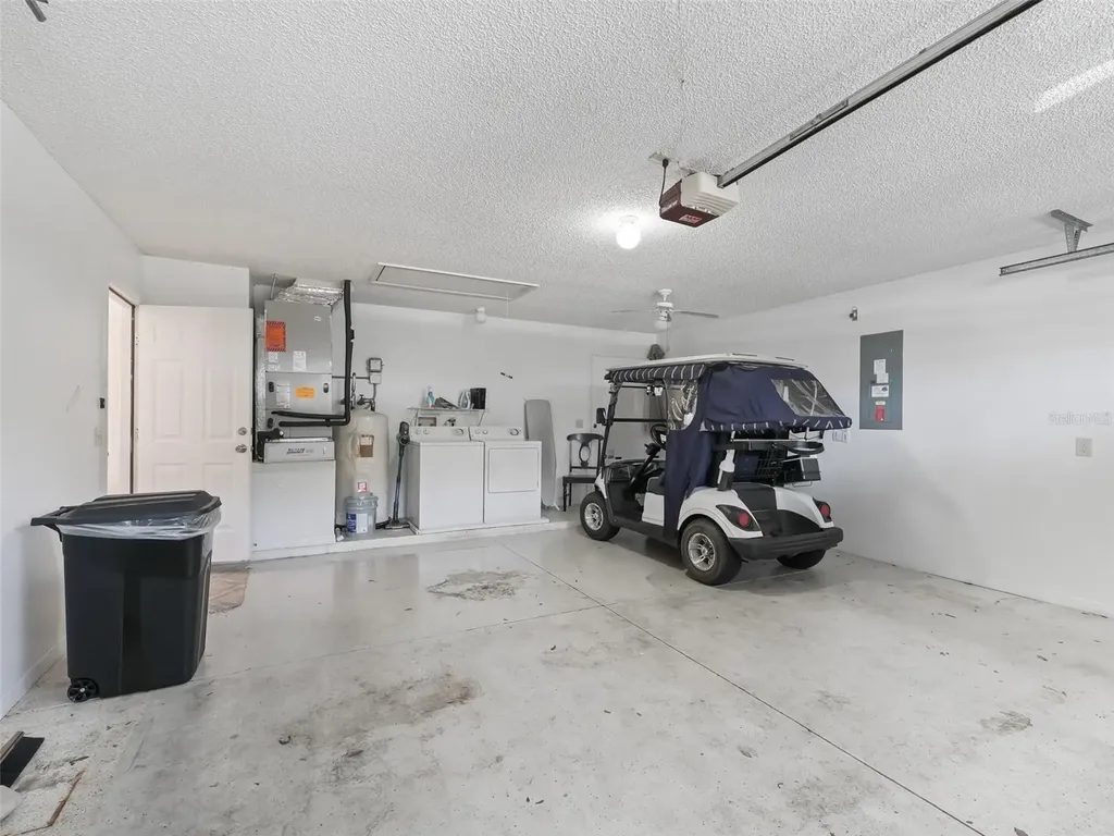 1405 W Schwartz Boulevard The Villages FL 32159