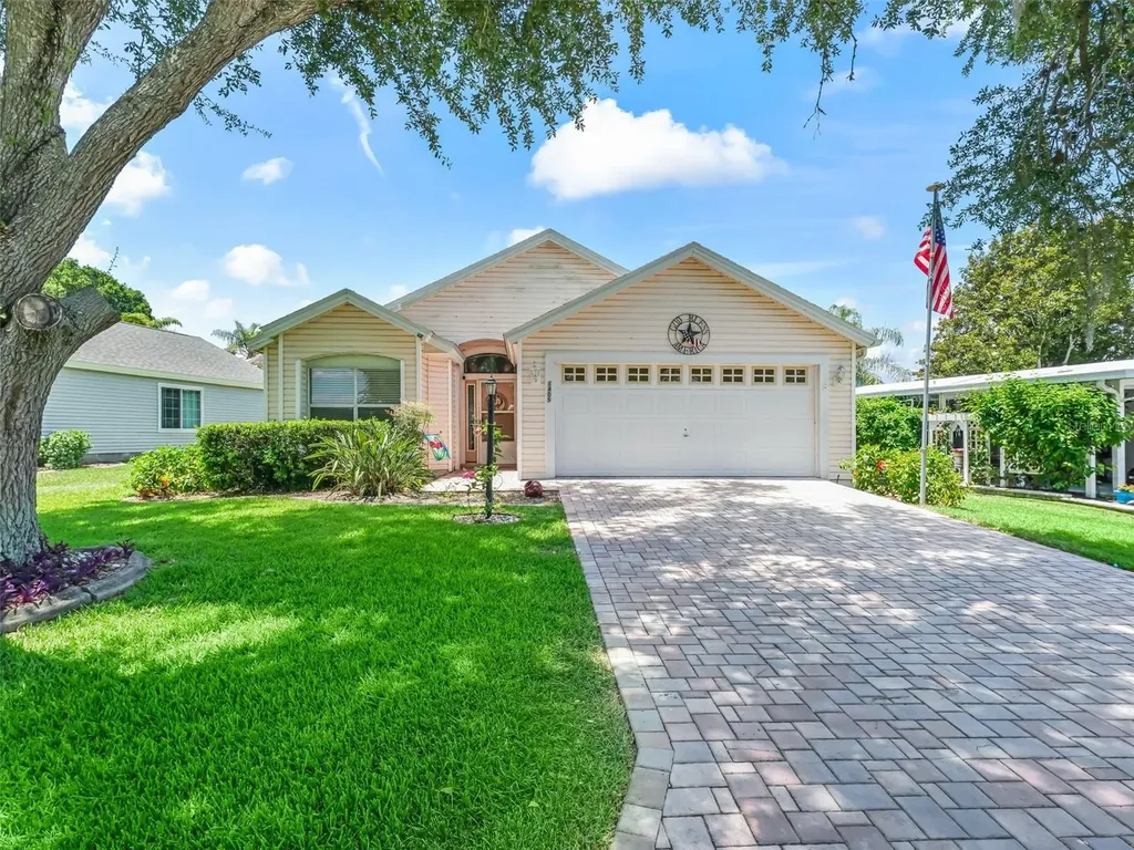 1405 W Schwartz Boulevard The Villages FL 32159