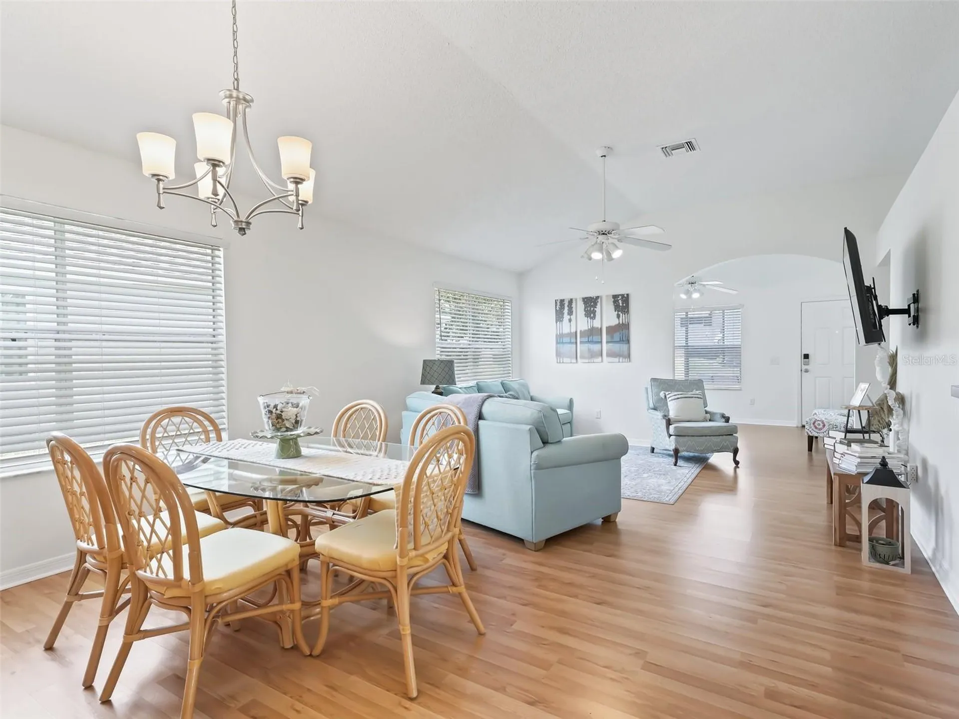 1405 W Schwartz Boulevard The Villages FL 32159