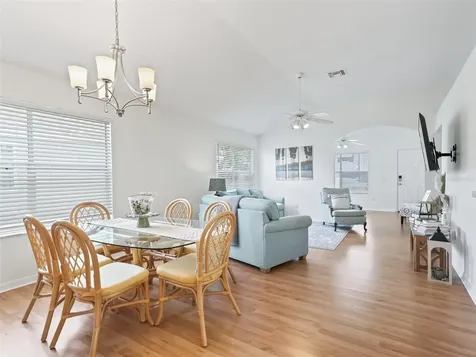 1405 W Schwartz Boulevard The Villages FL 32159