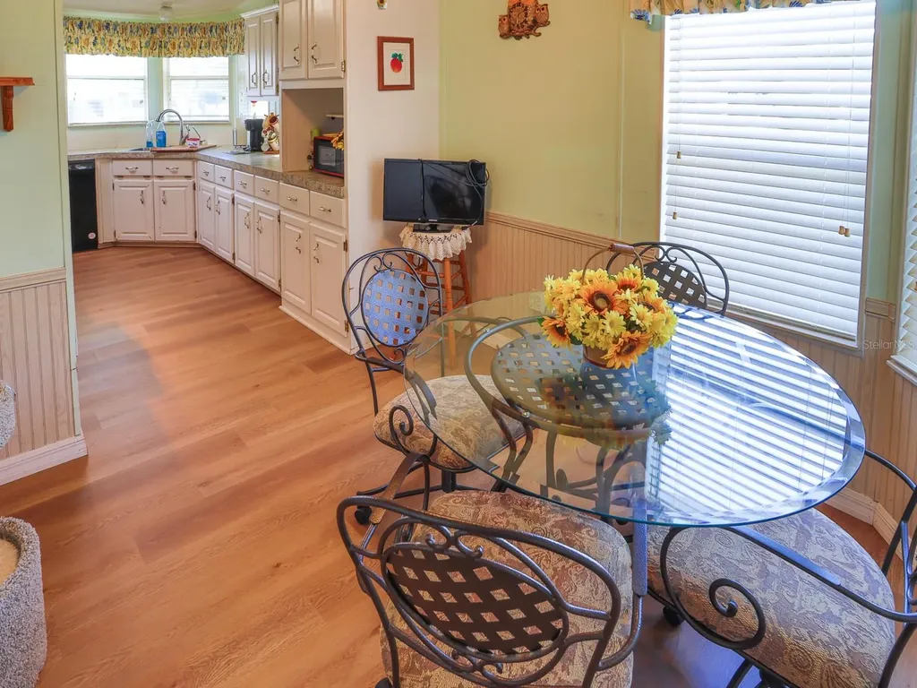 6092 Southern Oaks Drive SE Winter Haven FL 33884