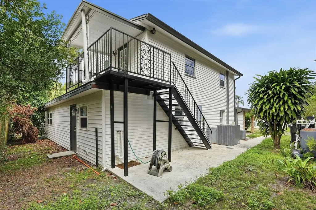 2814 W Humphrey Street Tampa FL 33614