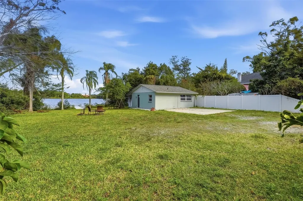 2814 W Humphrey Street Tampa FL 33614