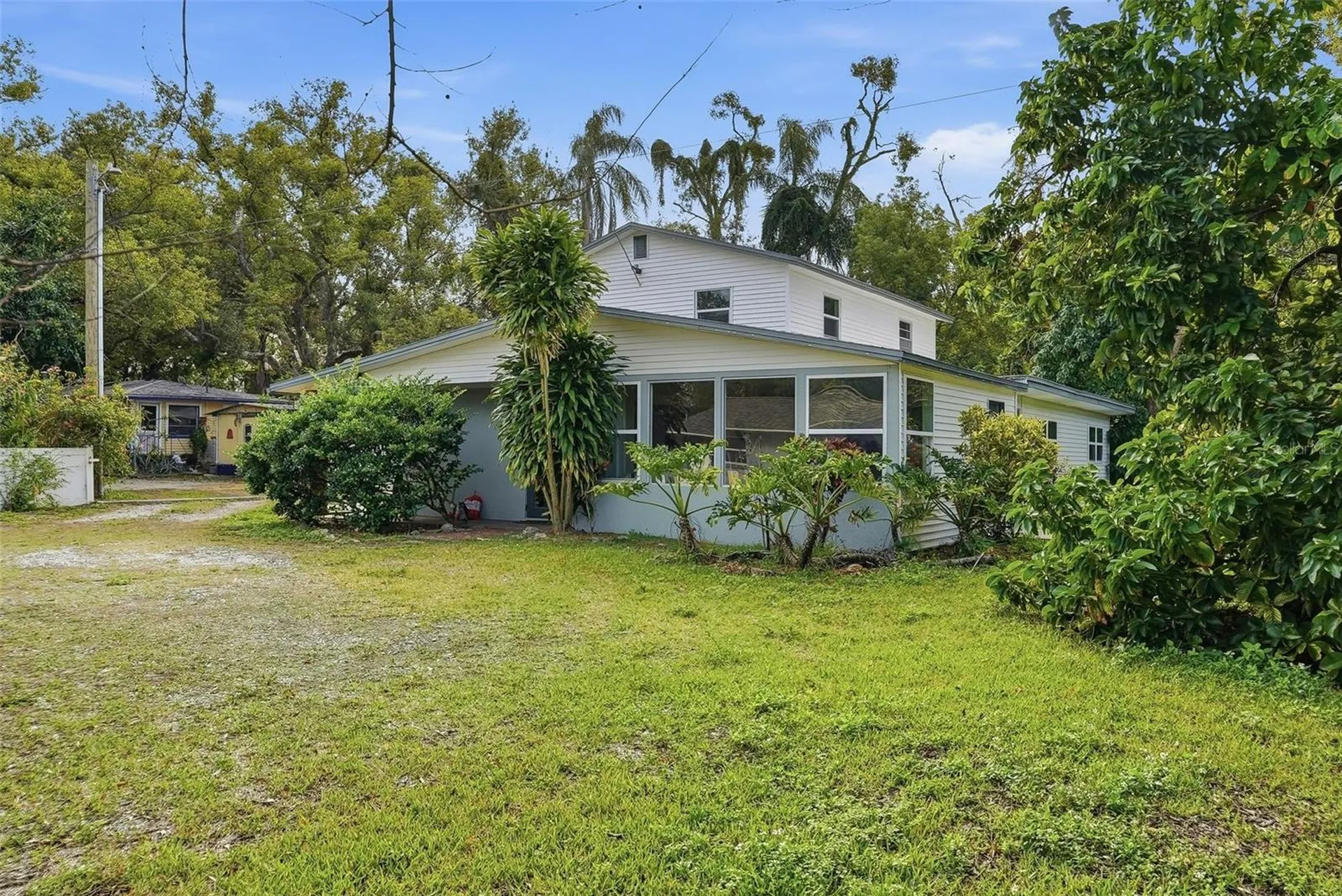2814 W Humphrey Street Tampa FL 33614
