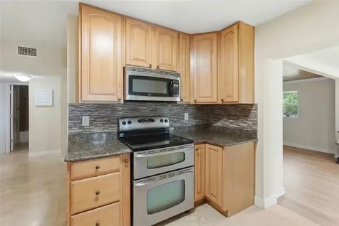 2814 W Humphrey Street Tampa FL 33614