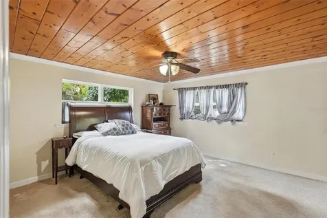 2814 W Humphrey Street Tampa FL 33614