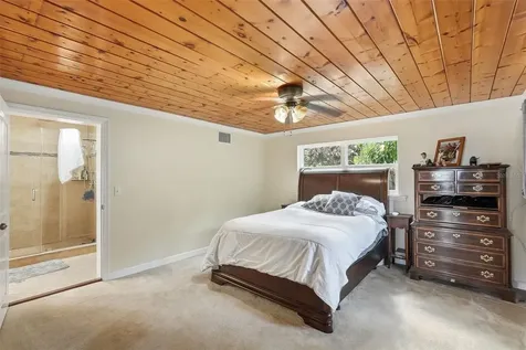 2814 W Humphrey Street Tampa FL 33614