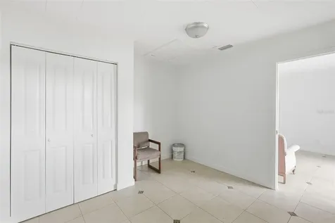 2814 W Humphrey Street Tampa FL 33614