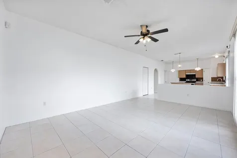 3222 Reserve Court Orlando FL 32825