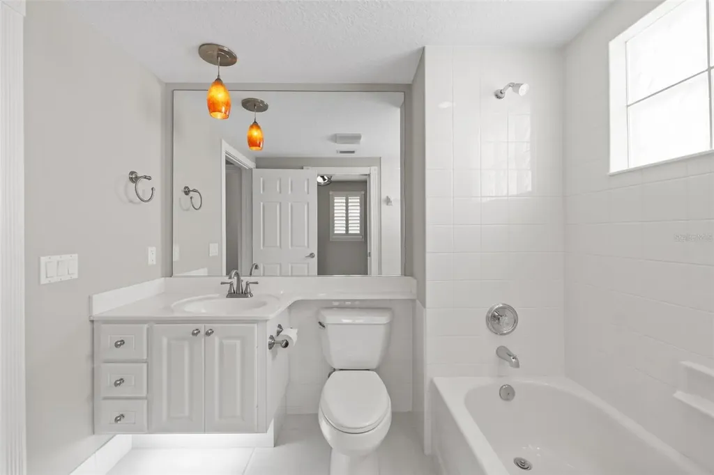 7665 Bergamo Avenue Sarasota FL 34238