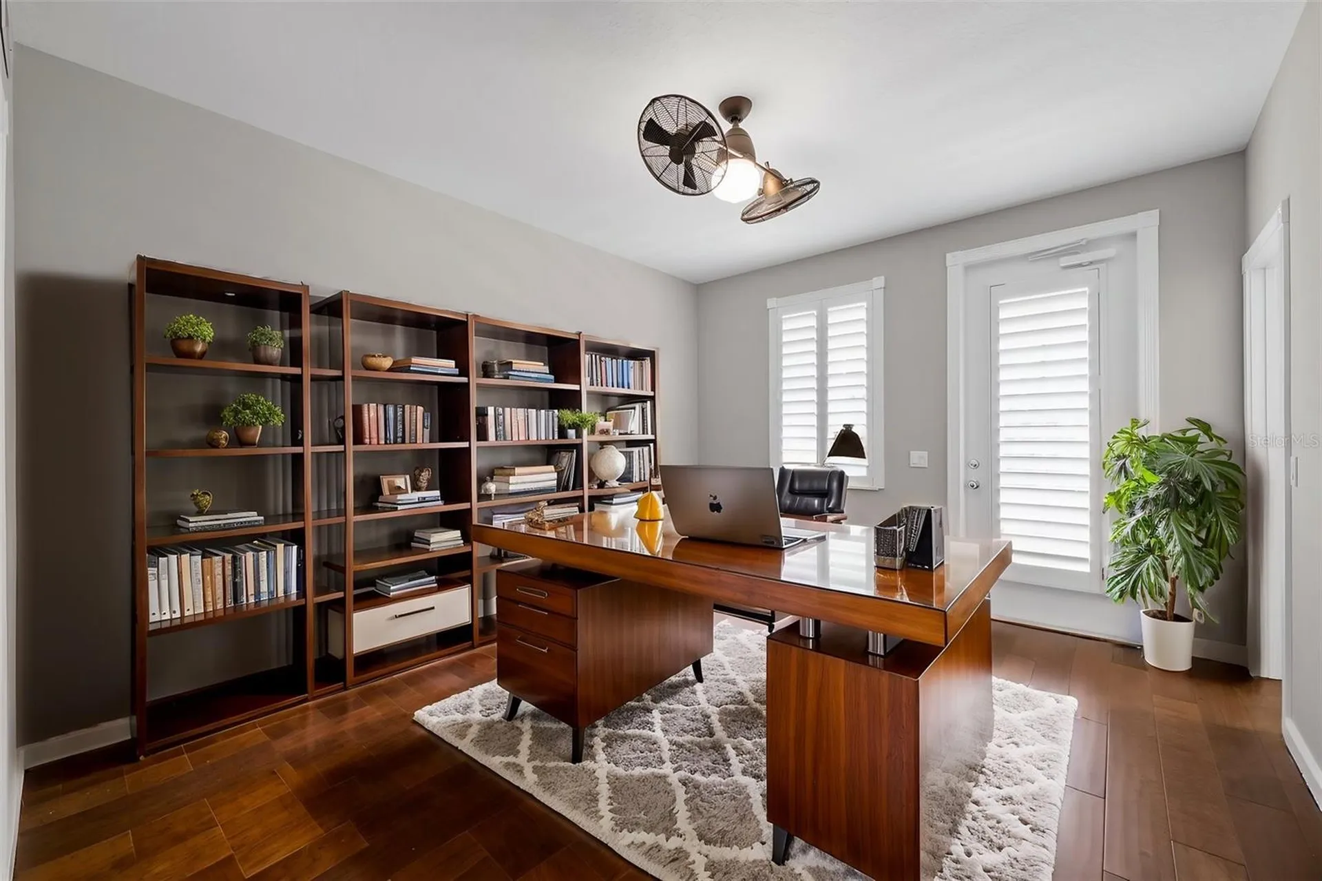 7665 Bergamo Avenue Sarasota FL 34238