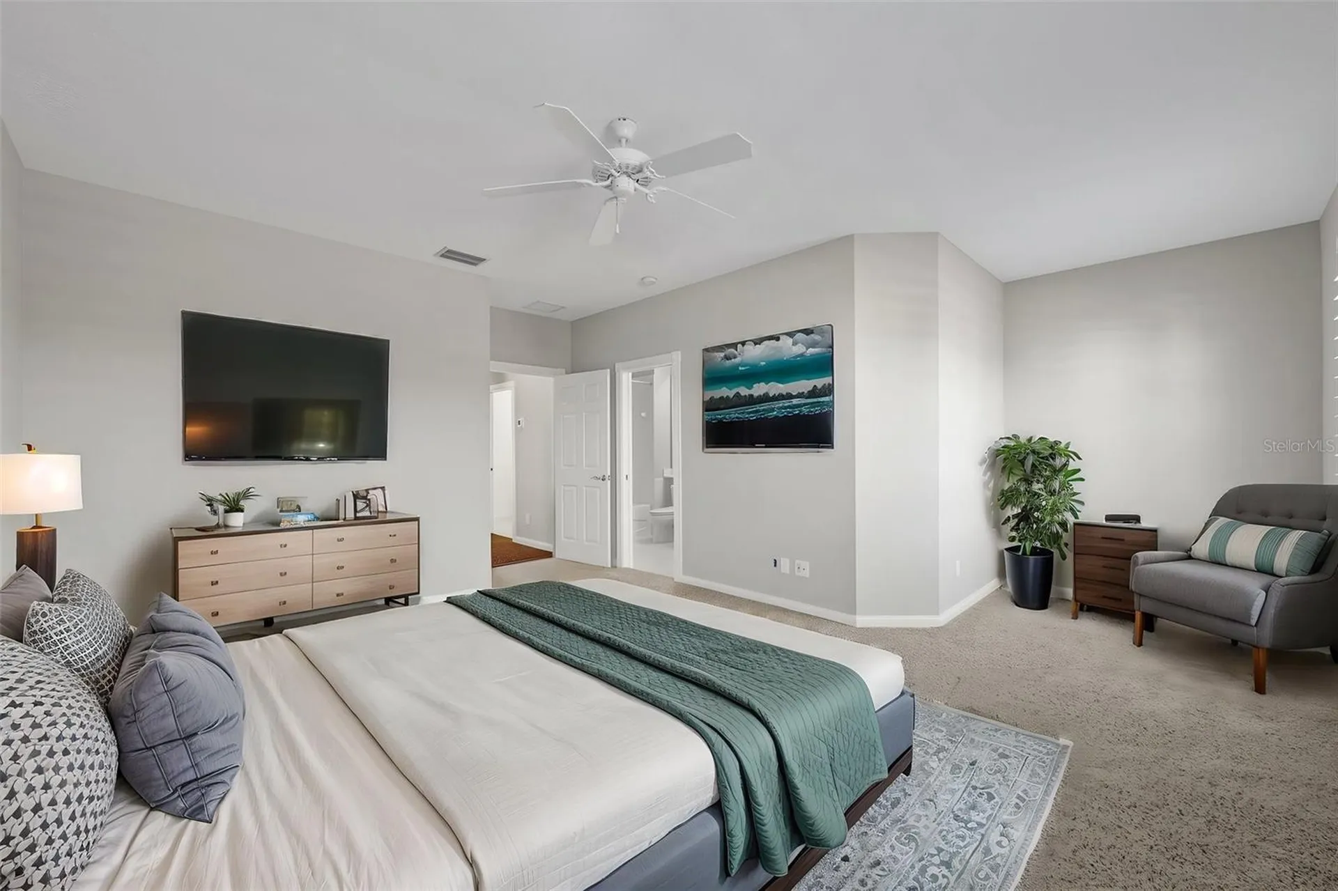 7665 Bergamo Avenue Sarasota FL 34238