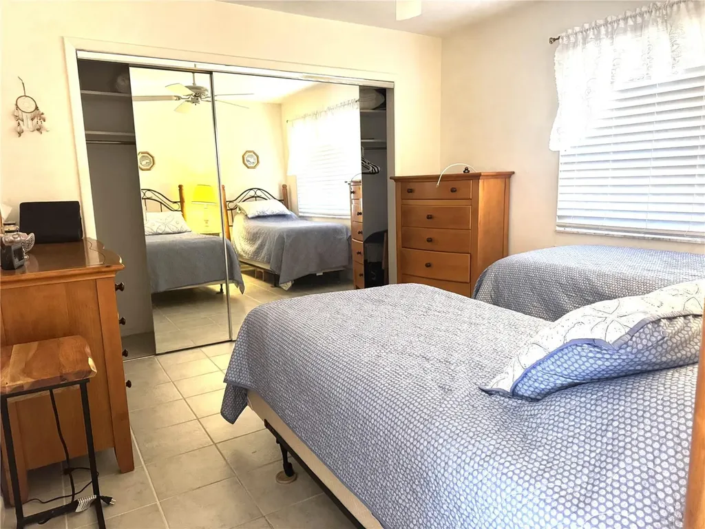 2571 Riverbluff Parkway Sarasota FL 34231