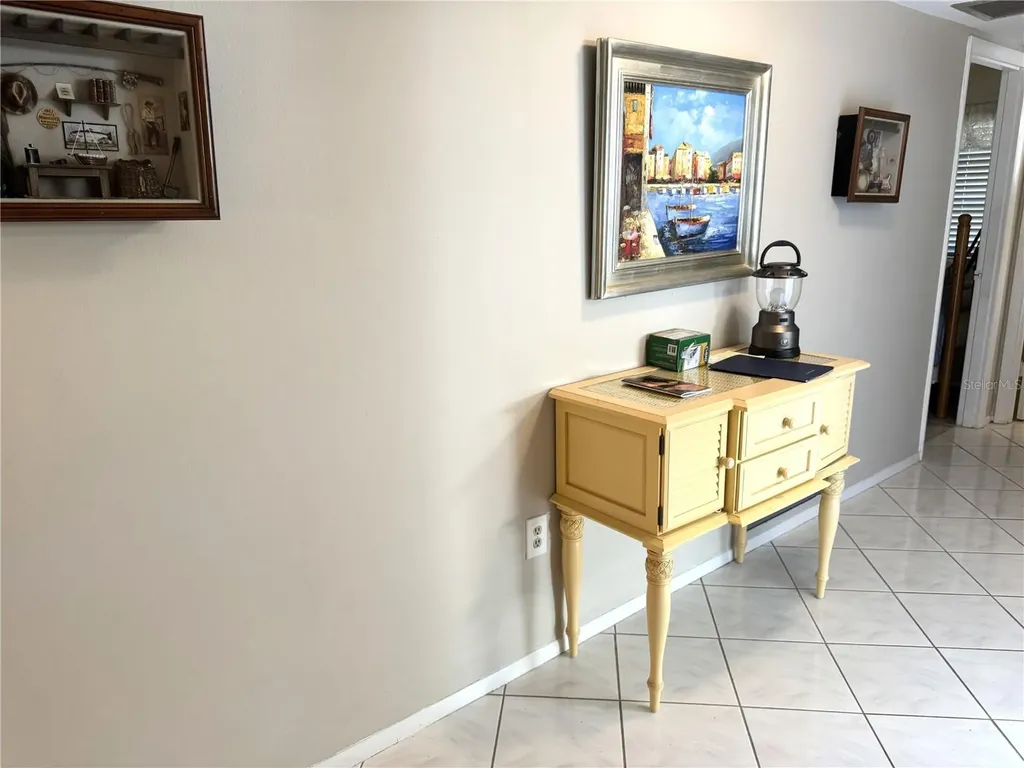 2571 Riverbluff Parkway Sarasota FL 34231