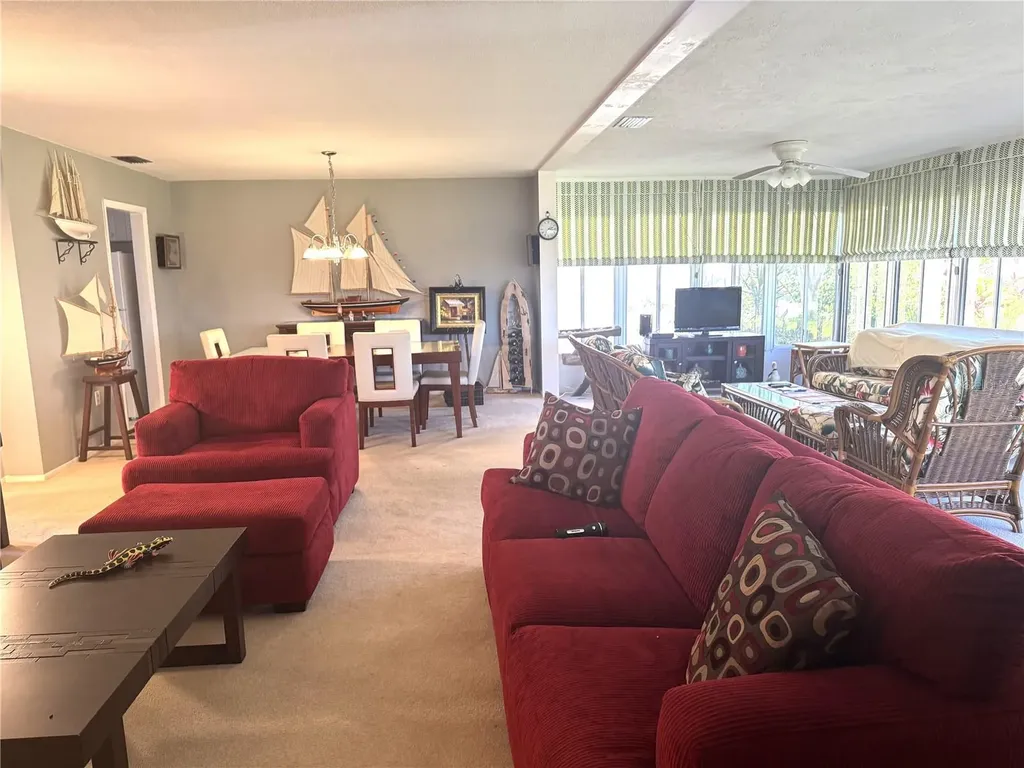 2571 Riverbluff Parkway Sarasota FL 34231