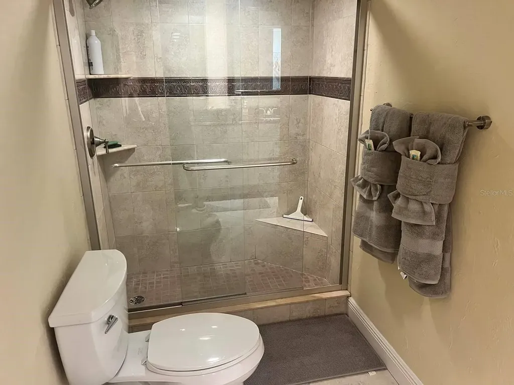 1125 W Peppertree Drive Sarasota FL 34242