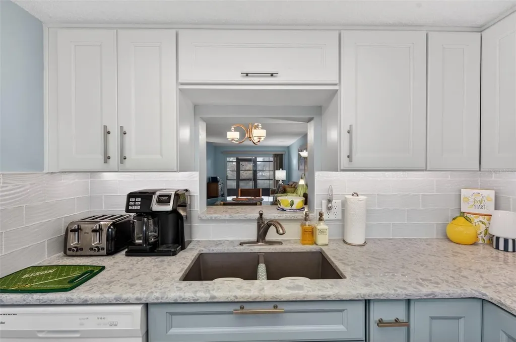 1430 Heather Ridge Boulevard Dunedin FL 34698