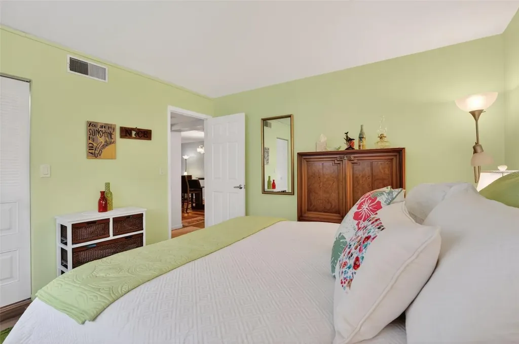 1430 Heather Ridge Boulevard Dunedin FL 34698