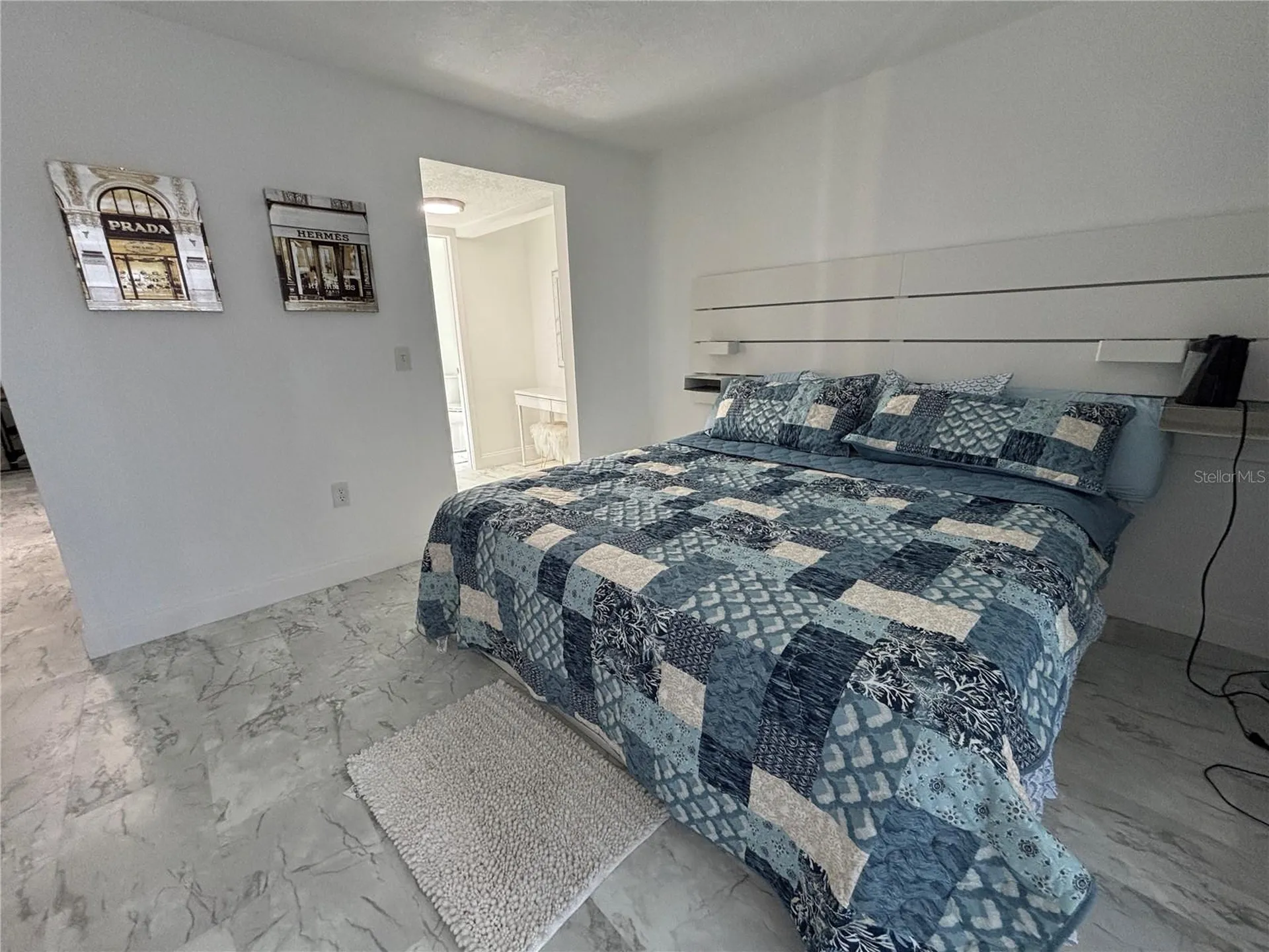 4904 38th Way S St Petersburg FL 33711