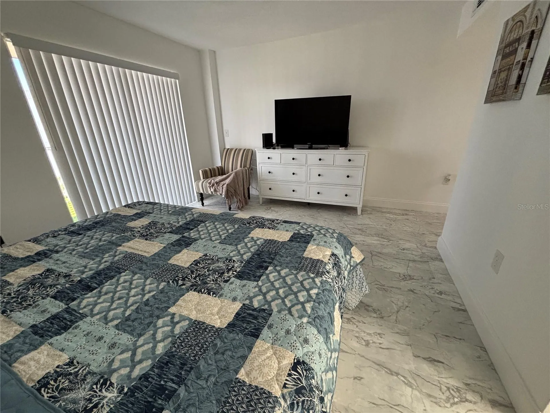 4904 38th Way S St Petersburg FL 33711