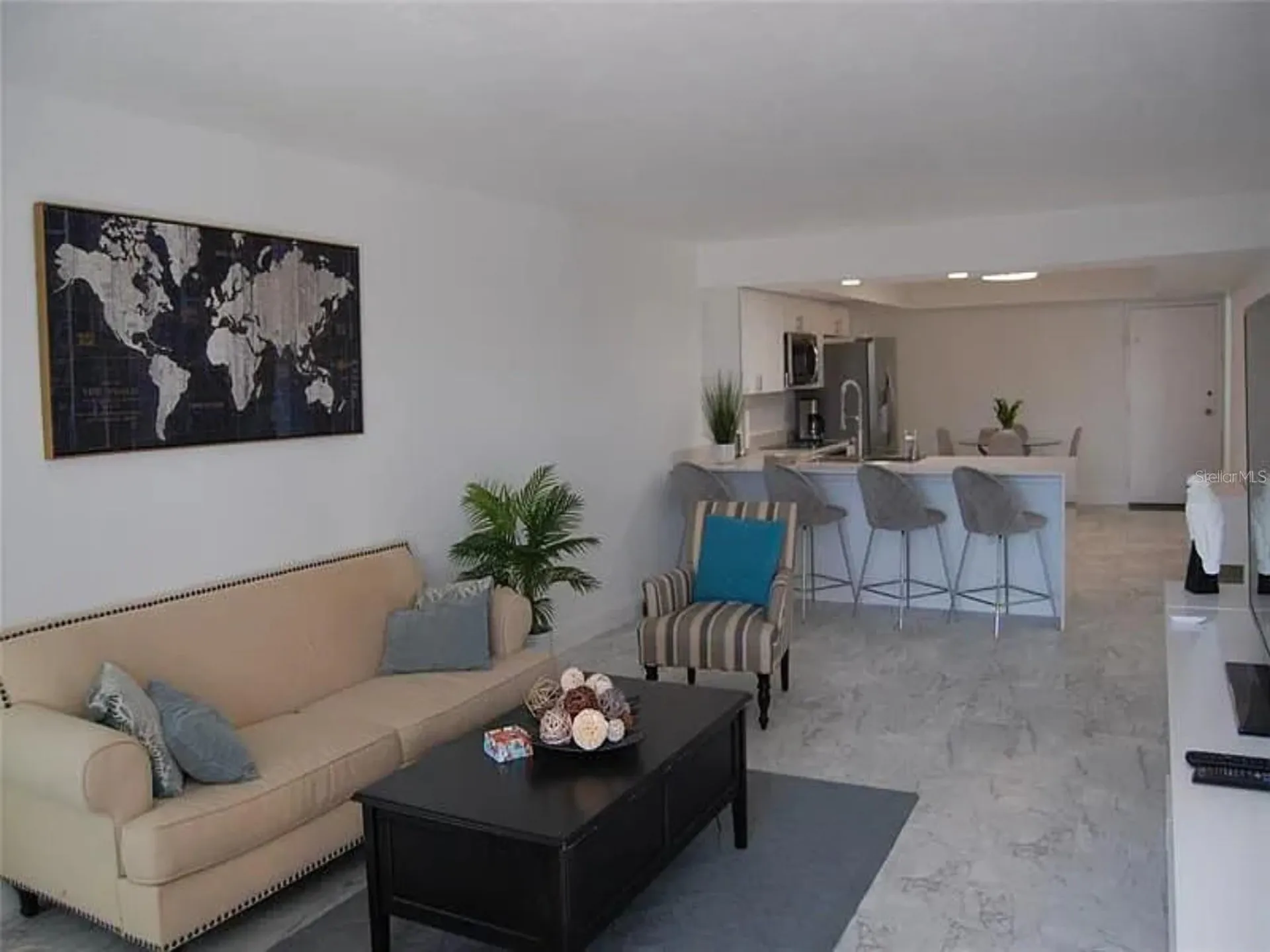 4904 38th Way S St Petersburg FL 33711