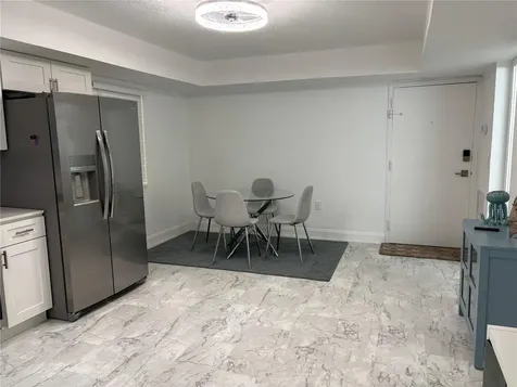 4904 38th Way S St Petersburg FL 33711