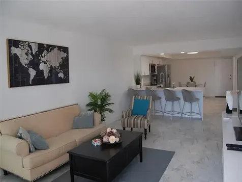 4904 38th Way S St Petersburg FL 33711