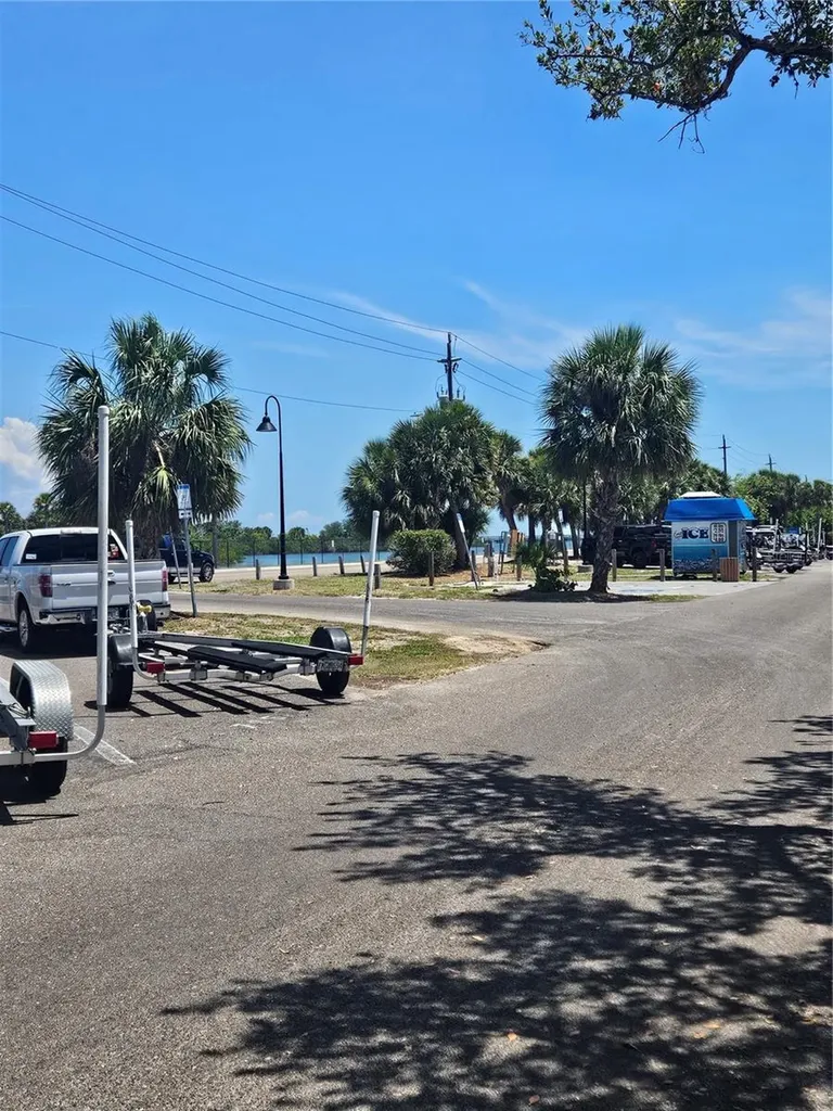 13084 Via Cassia Placida FL 33946