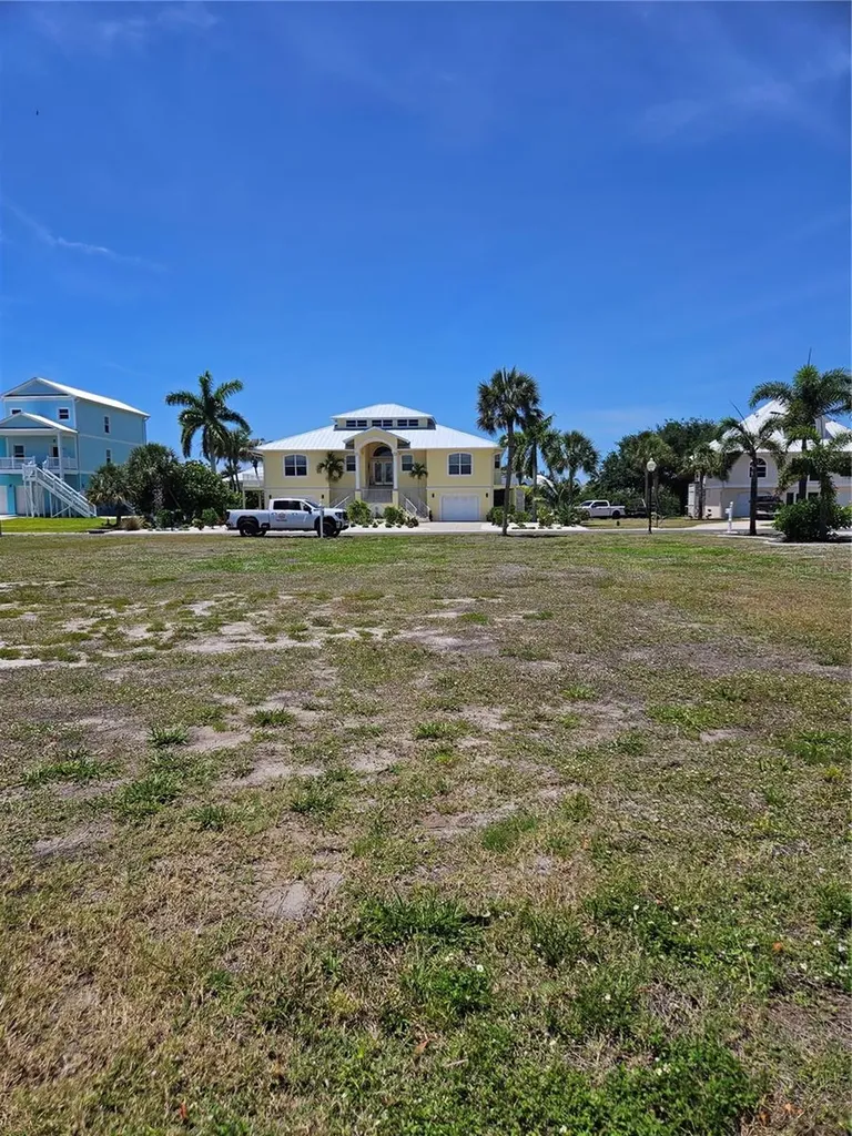 13084 Via Cassia Placida FL 33946