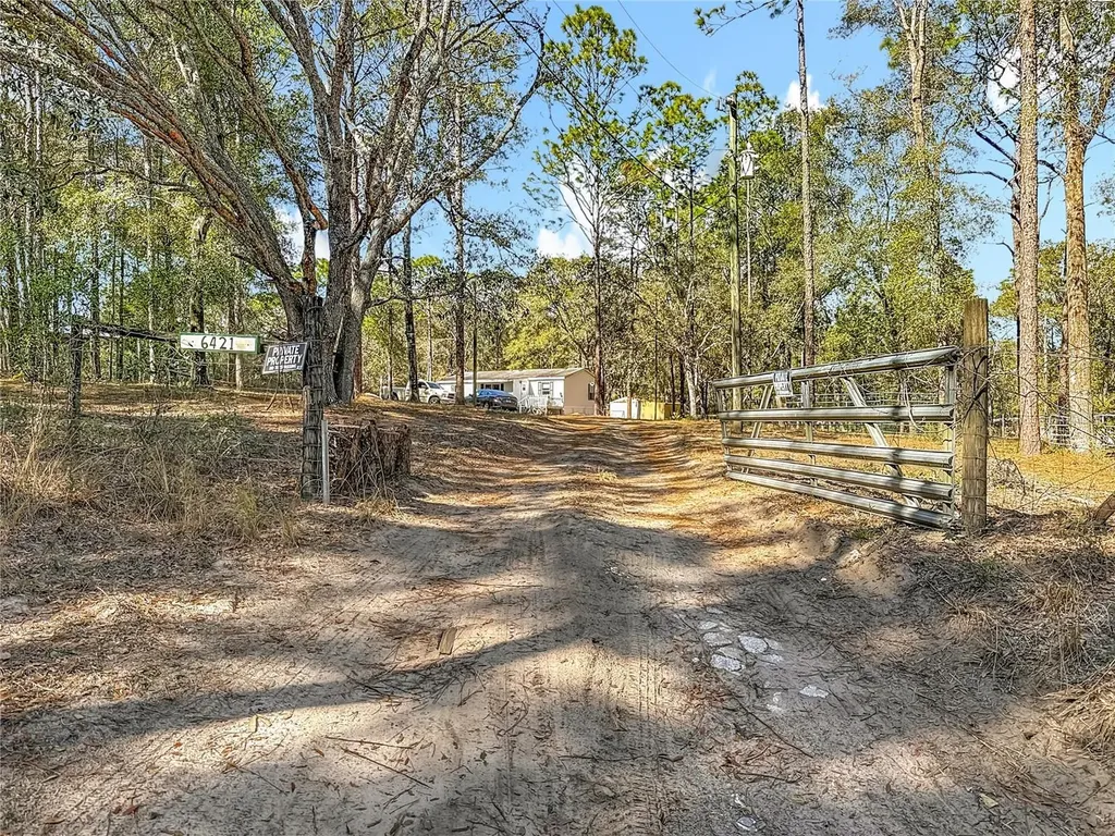 6421 Sunnyside Ranch Road Brooksville FL 34602