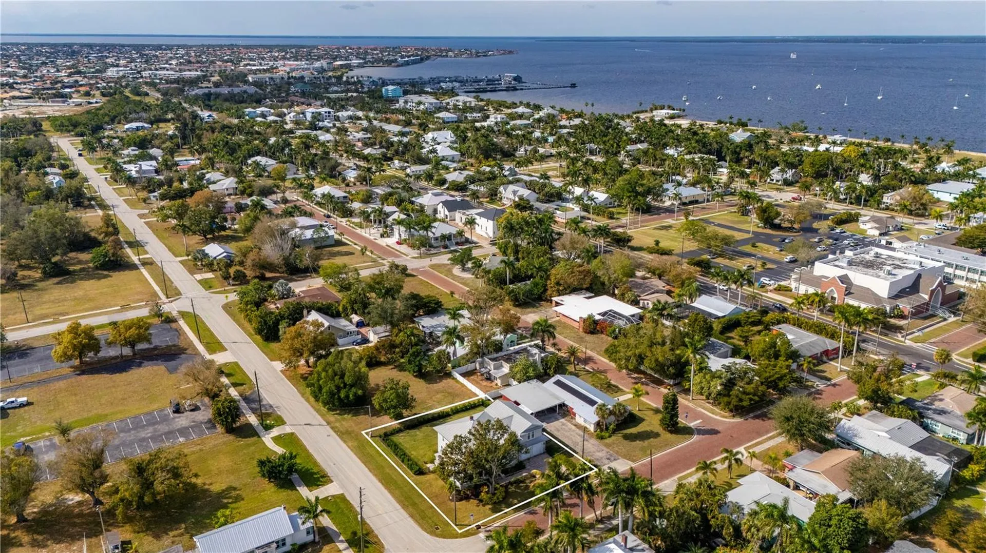 359 Gill Street Punta Gorda FL 33950