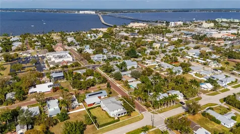 359 Gill Street Punta Gorda FL 33950