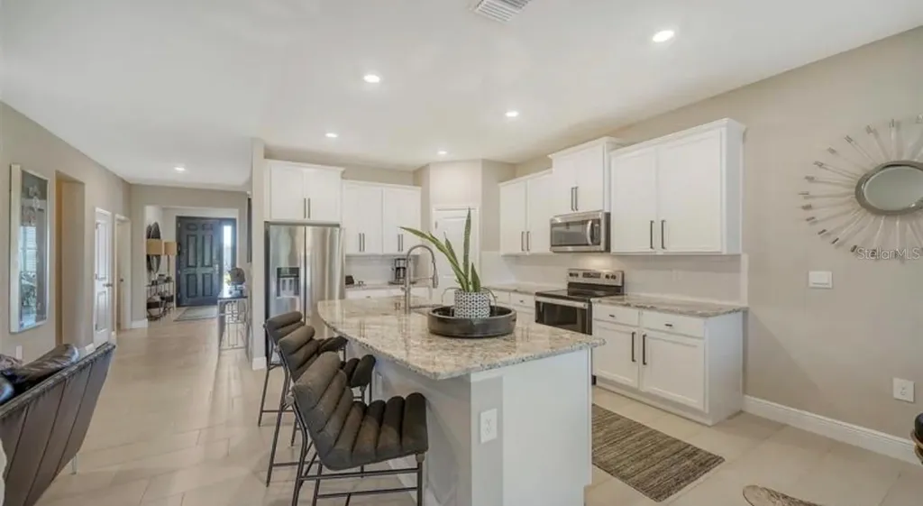 17715 Cantarina Cove Lakewood Ranch FL 34211