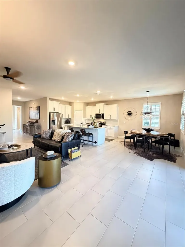 17715 Cantarina Cove Lakewood Ranch FL 34211