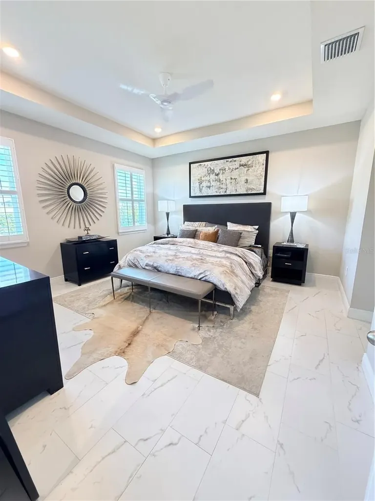 17715 Cantarina Cove Lakewood Ranch FL 34211