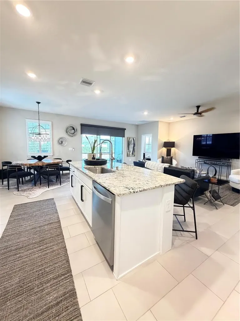 17715 Cantarina Cove Lakewood Ranch FL 34211