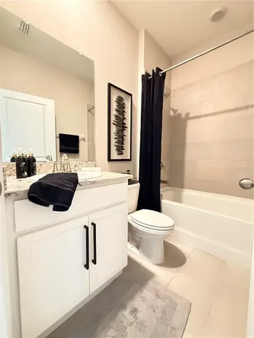 17715 Cantarina Cove Lakewood Ranch FL 34211