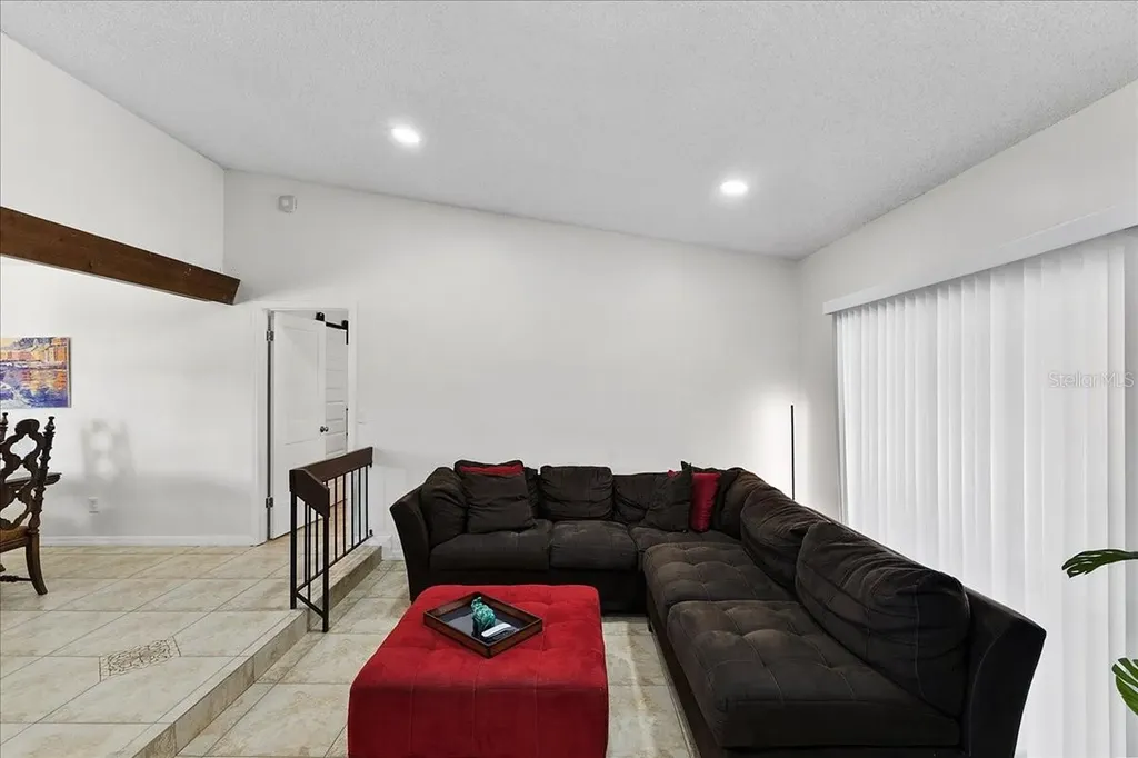 986 Turkey Hollow Circle Winter Springs FL 32708