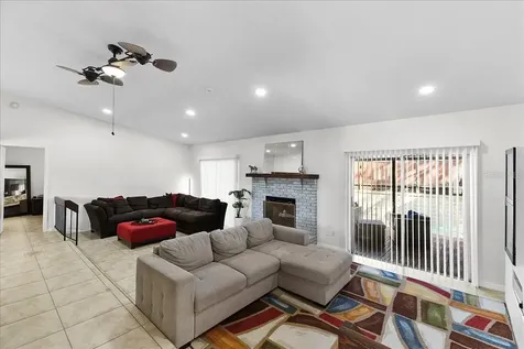 986 Turkey Hollow Circle Winter Springs FL 32708