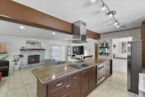 986 Turkey Hollow Circle Winter Springs FL 32708